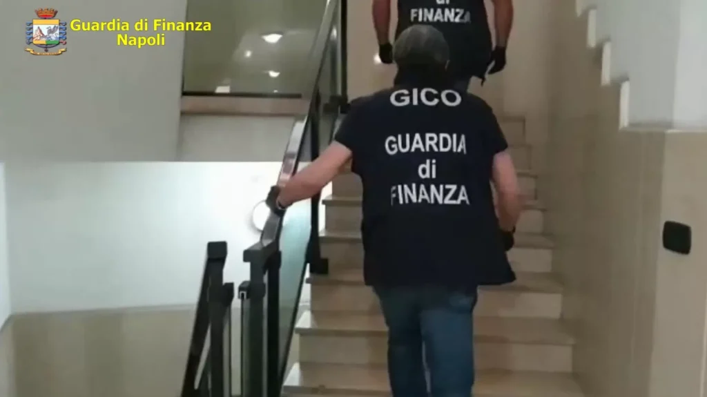 sequestro-commercialista-clan-mallardo