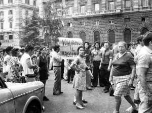 proteste-vaccino-colera-napoli-storia-foto