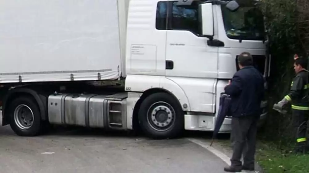 maddaloni navigatore camion