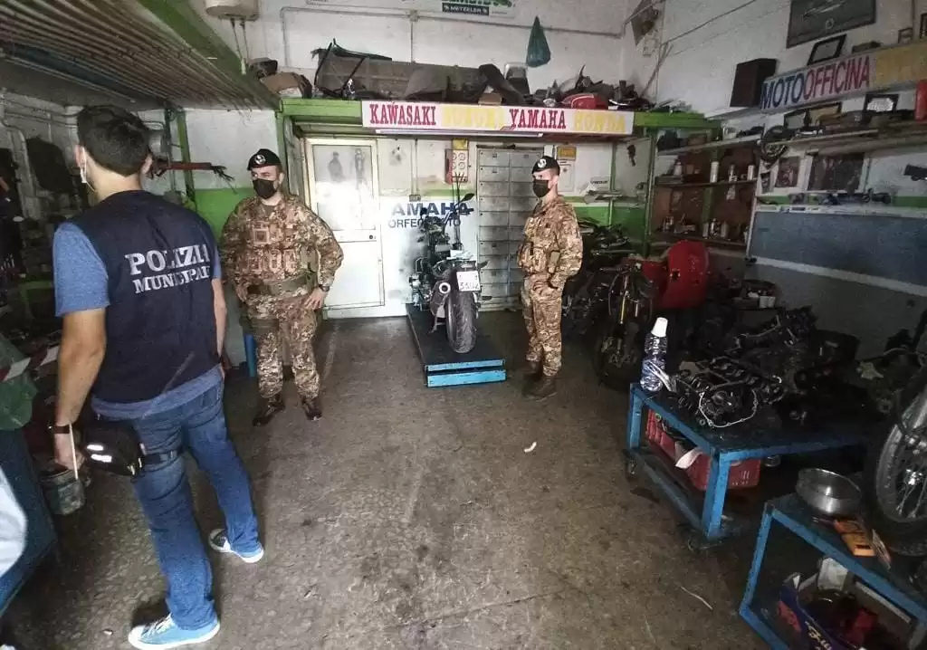 officina-abusiva-barra-sequestro