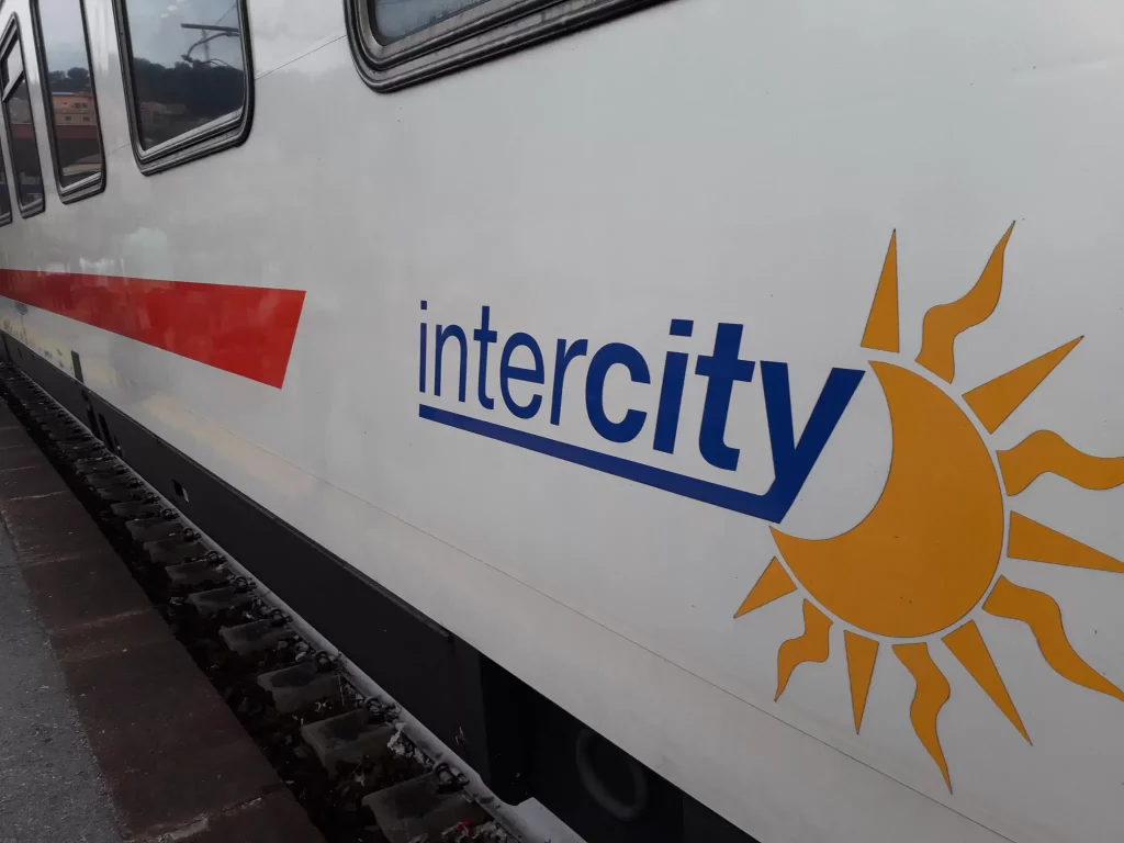 villa-literno-giovane-travolto-ucciso-treno