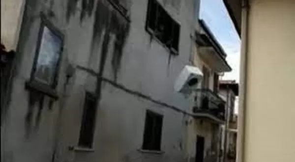 santa maria capua vetere lavatrice finestra
