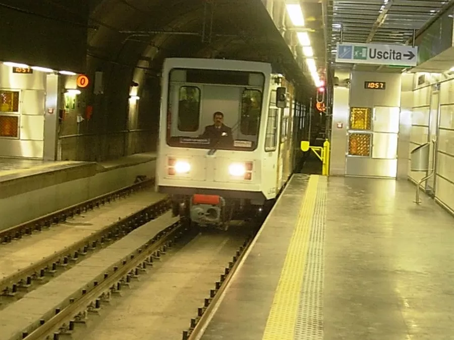 napoli-operaio-morto-cantiere-metropolitana-linea-1-chi-e-nome