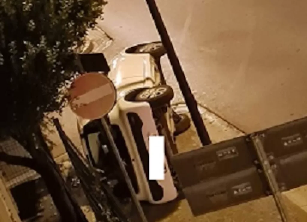 incidente-mondragone-ribaltano-auto