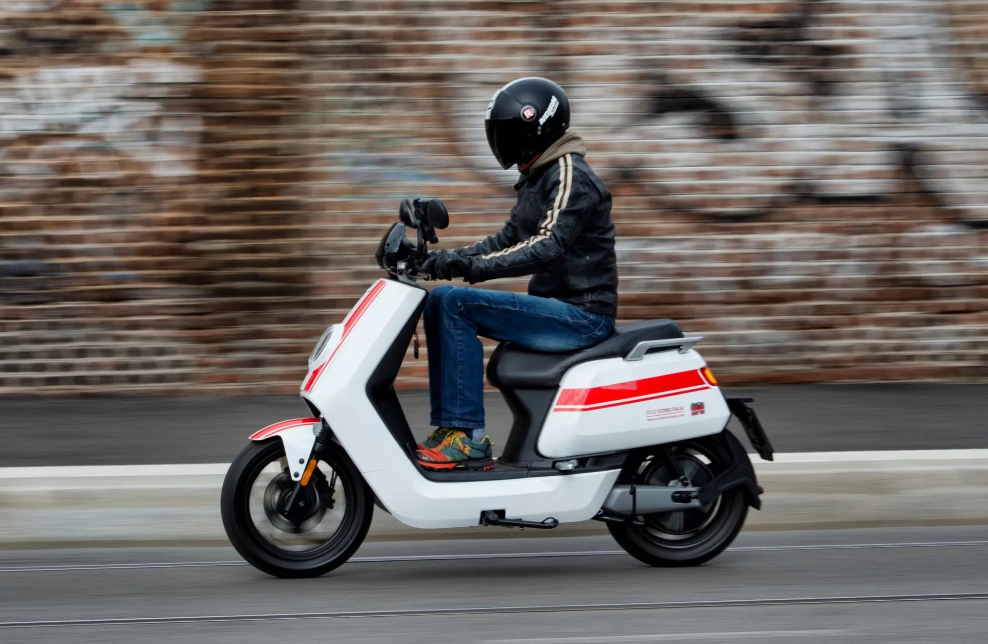 manganello scooter denunciato