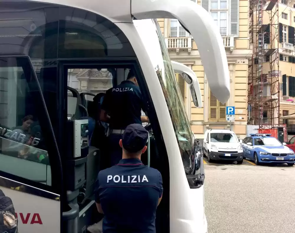 controllo trasporti scolastici Napoli 1 ottobre