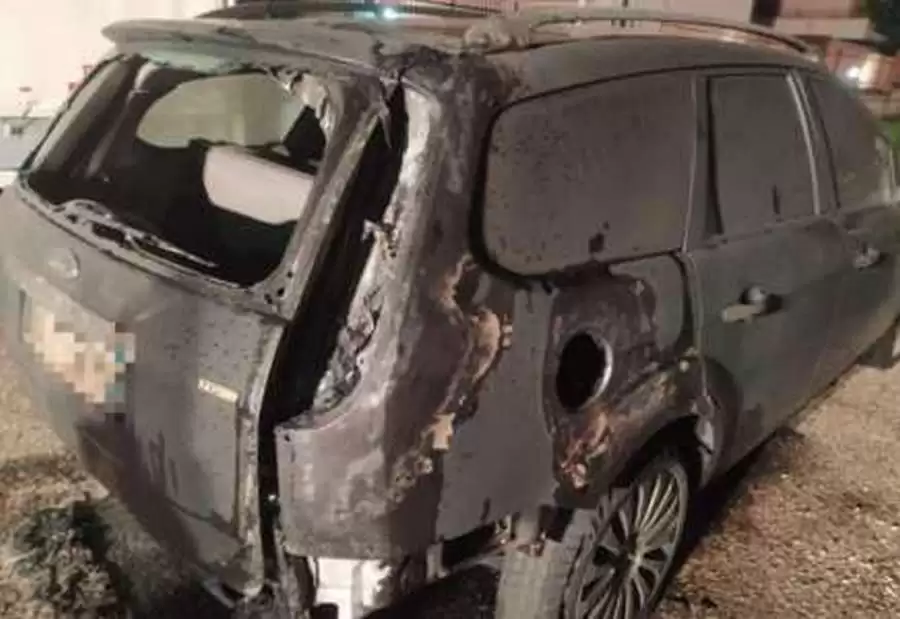 incendio-montesarchio-6-novembre-auto
