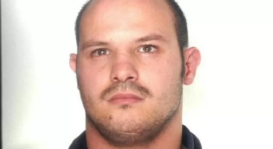 napoli-ucciso-uomo-via-janfolla