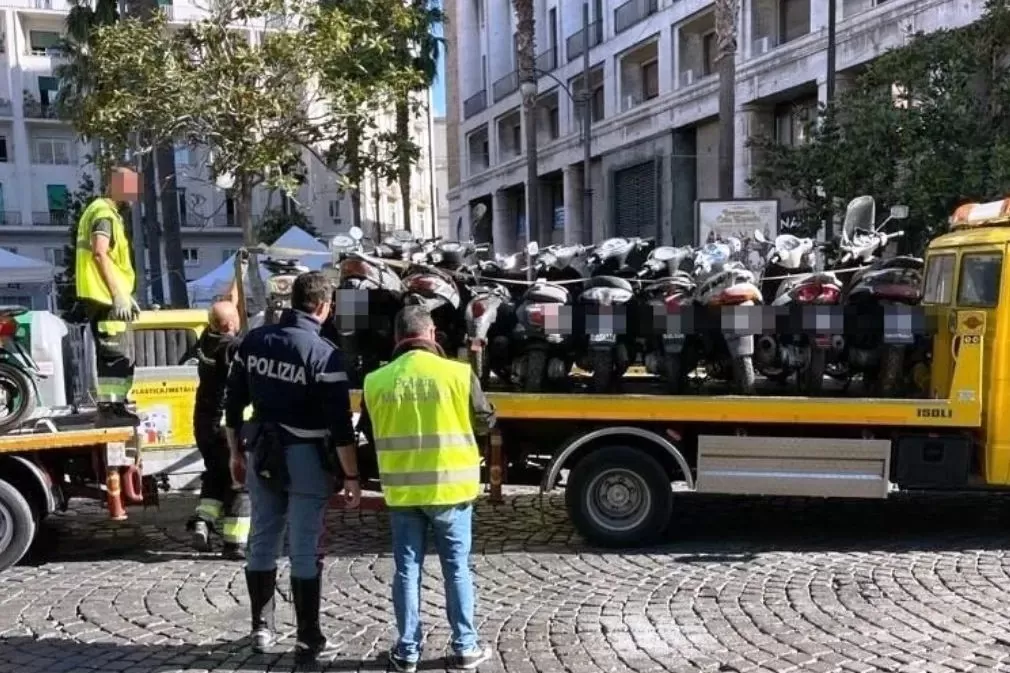 napoli veicoli senza assicurazione 5 novembre