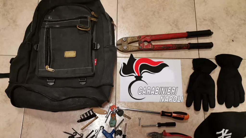 vomero inseguimento contromano 18 dicembre