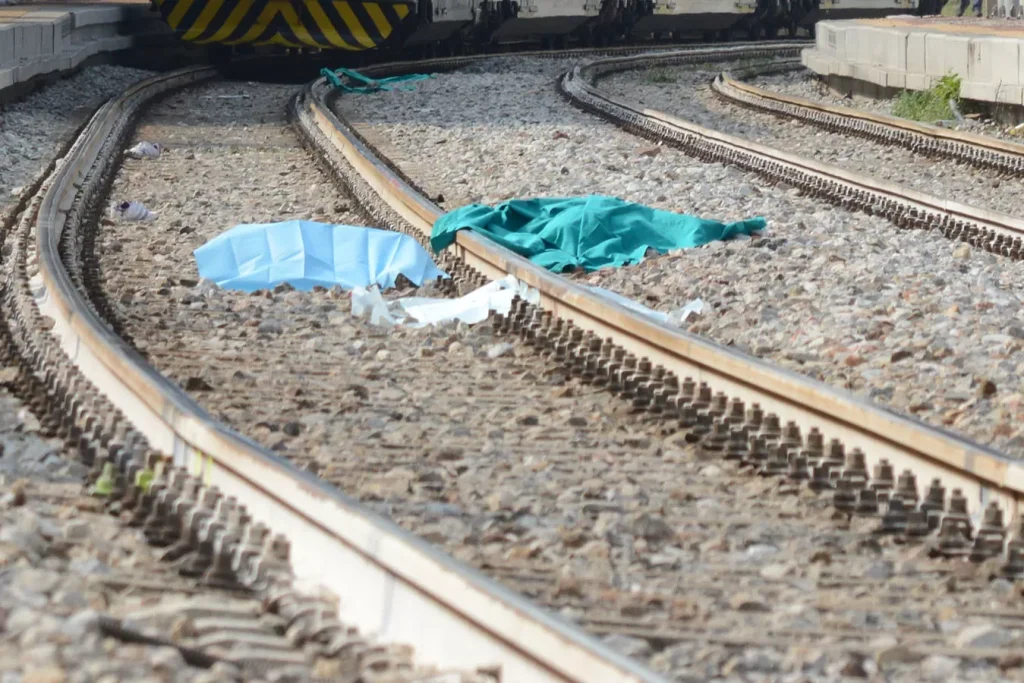 san marcellino travolto ucciso treno