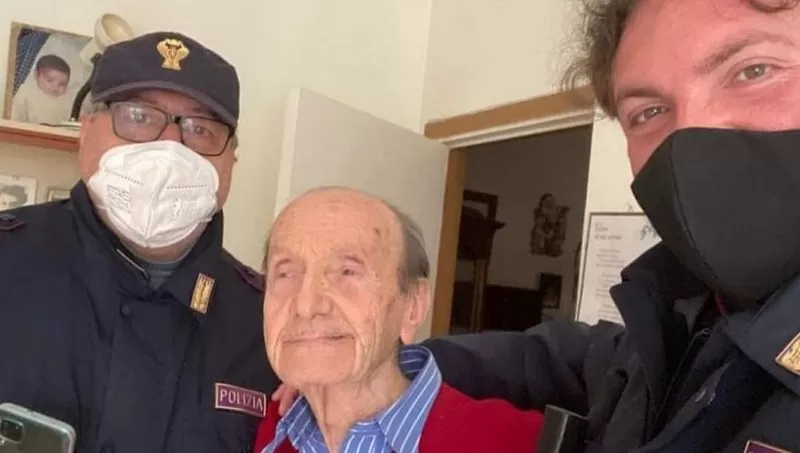 Sorrento anziano solo poliziotti 29 gennaio