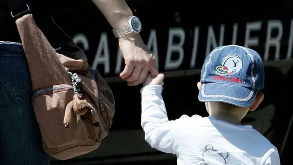 procida-arresto-violenza-sessuale-bambino-arresto-amico-famiglia