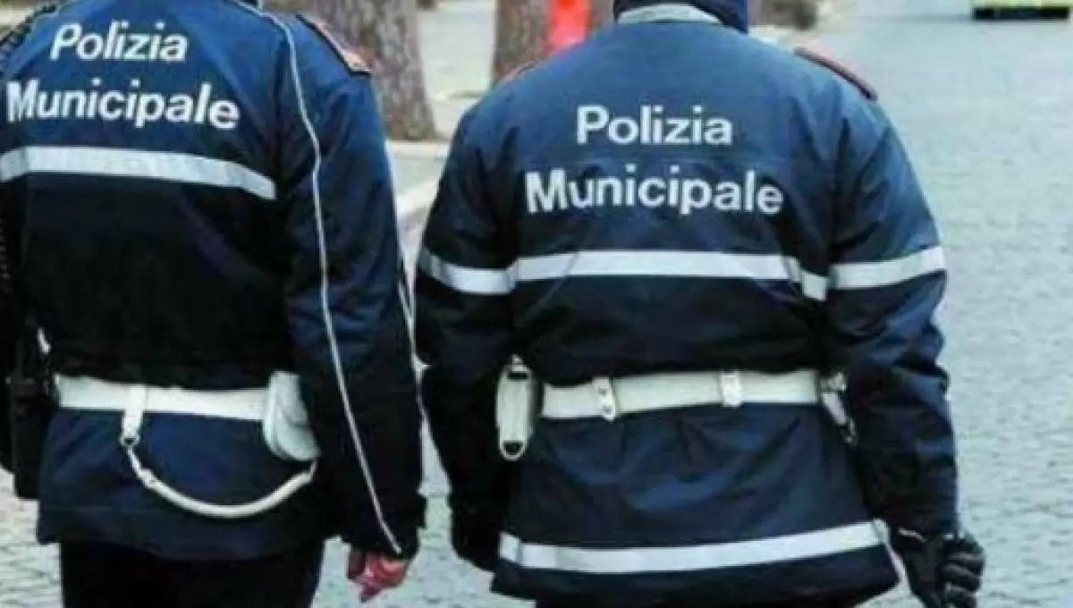 caos-hub-vaccinale-villaricca-dottoressa-aggredita