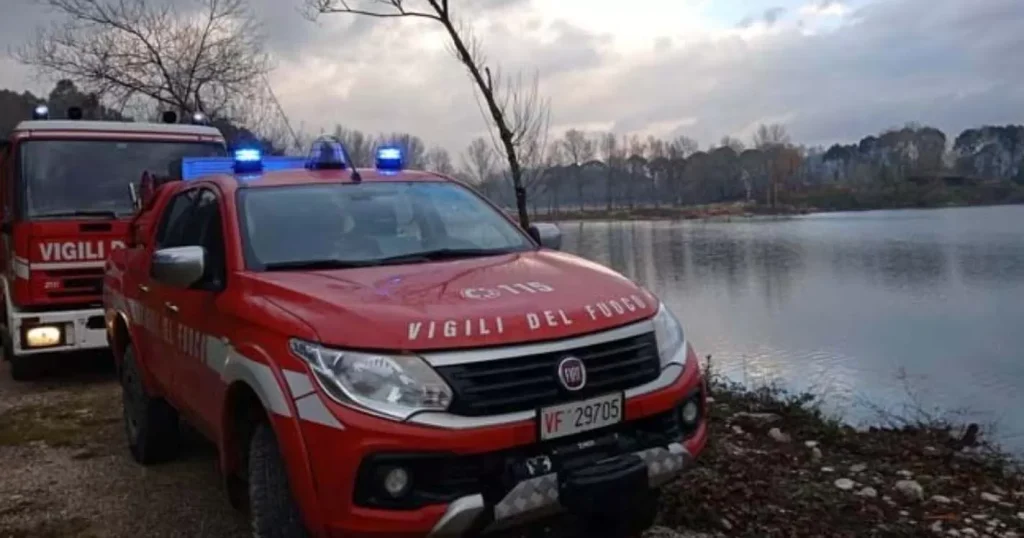 pescatore-ragazzo-morto-lago-cigni-chi-e-nome
