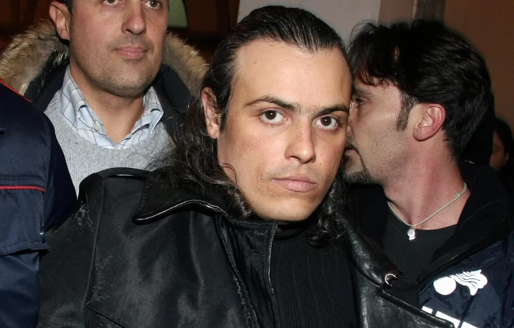 cosimo-di-lauro-boss-contento-uccidere-innocenti