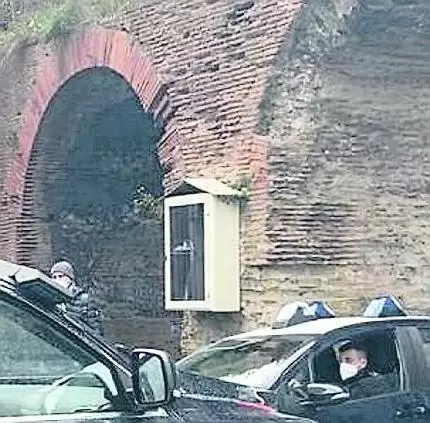 secondigliano sequestro altarini