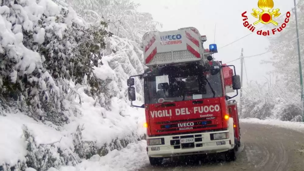 avellino auto impantanata 6 febbraio