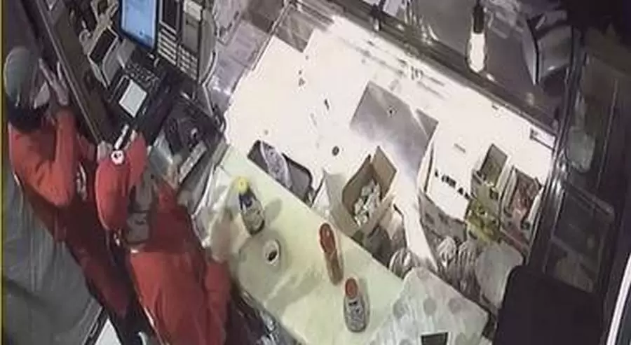 furto-caffetteria-vomero-ladri-arrestati