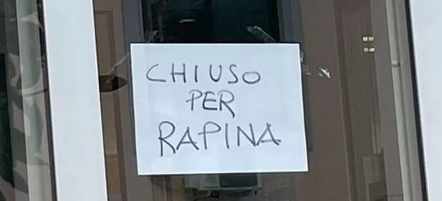 rapina-giugliano-banca-oggi-17-marzo