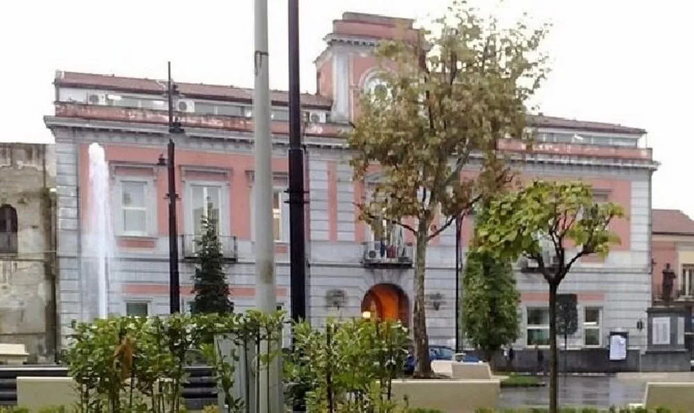 arzanoboss piscopo casa abusiva