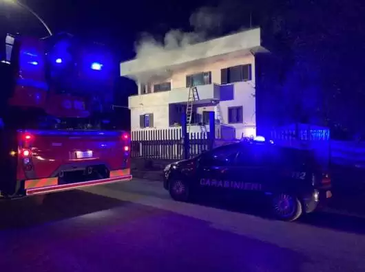 incendio appartamento san salvatore telesino 15 marzo