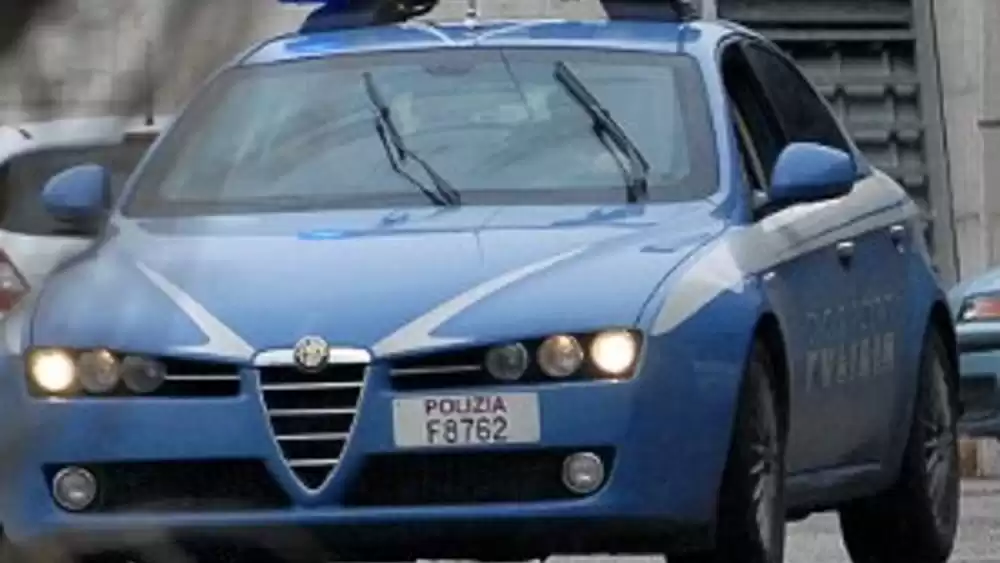 marcianise sequestro auto moto società noleggio