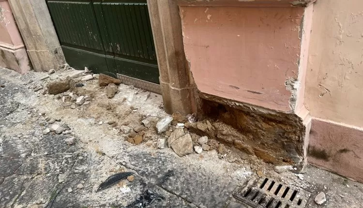 caserta incidente muro