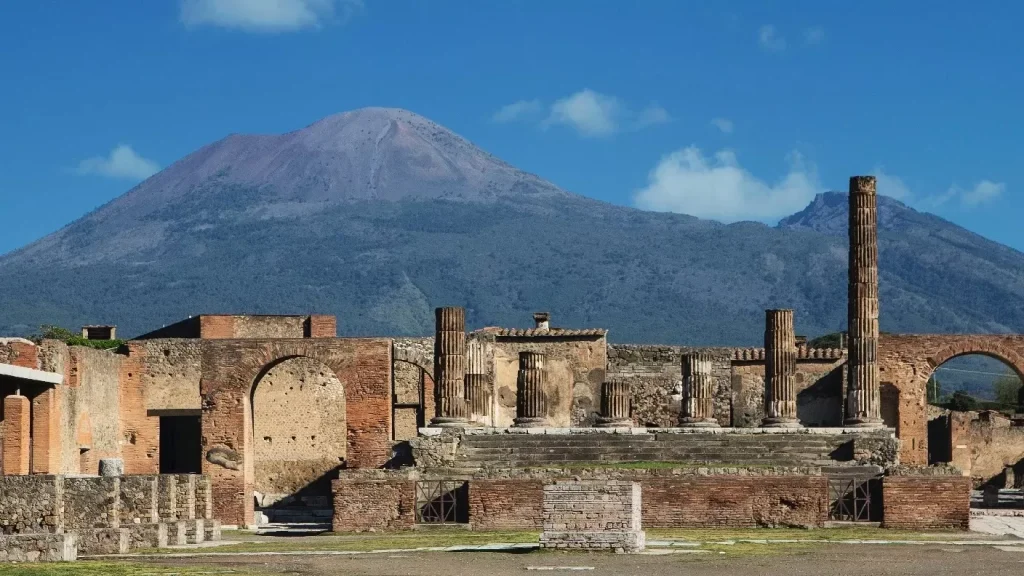domenica museo napoli gratis