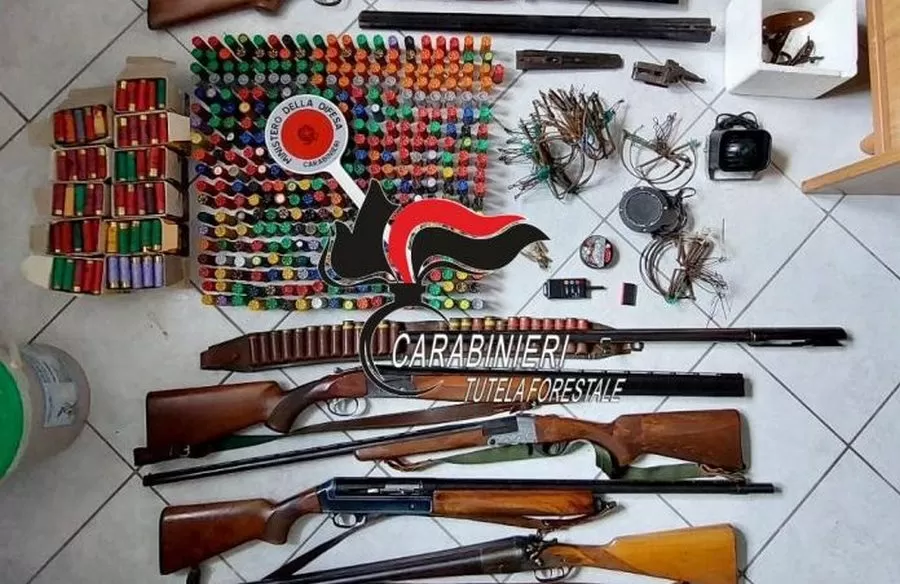 cacciatore-arrestato-ischia-trappole