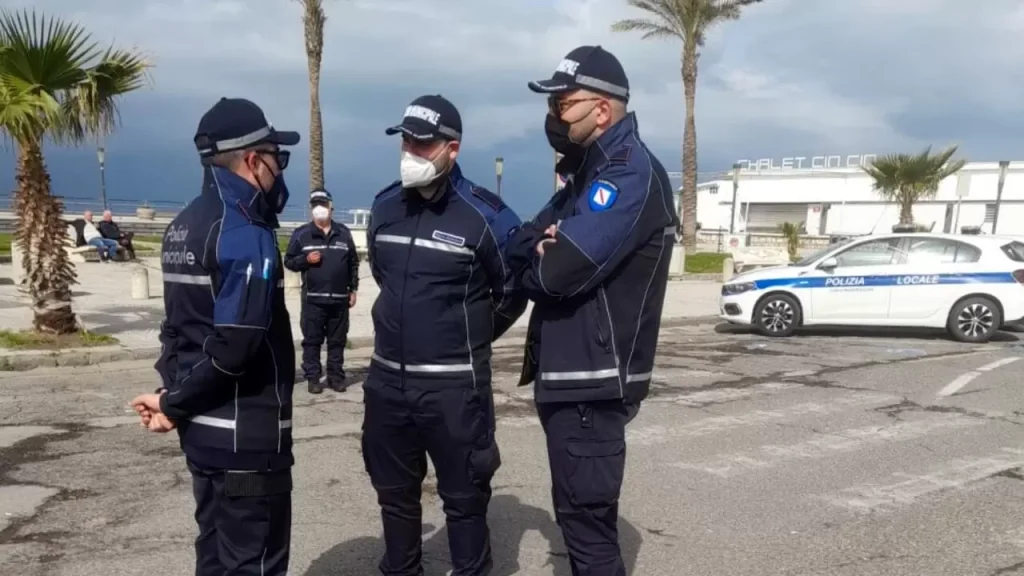 auto monopattino