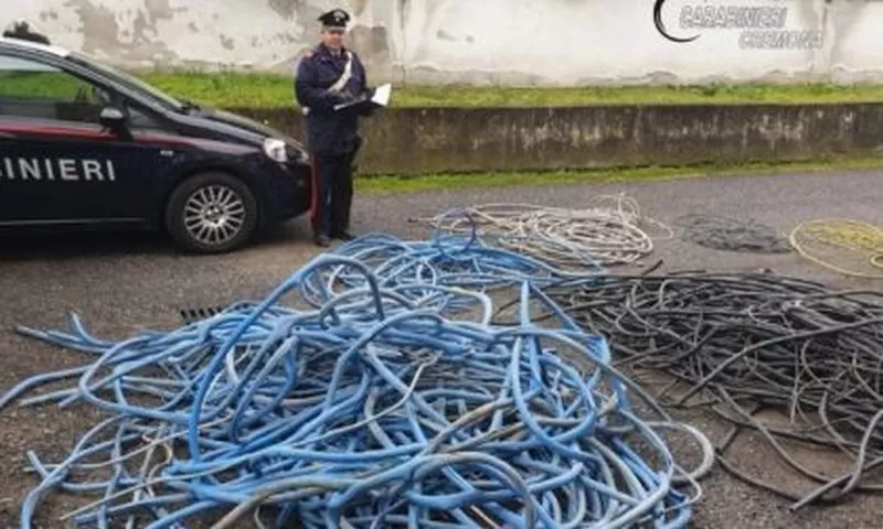 furto cavi rame materiale elettrico avellino