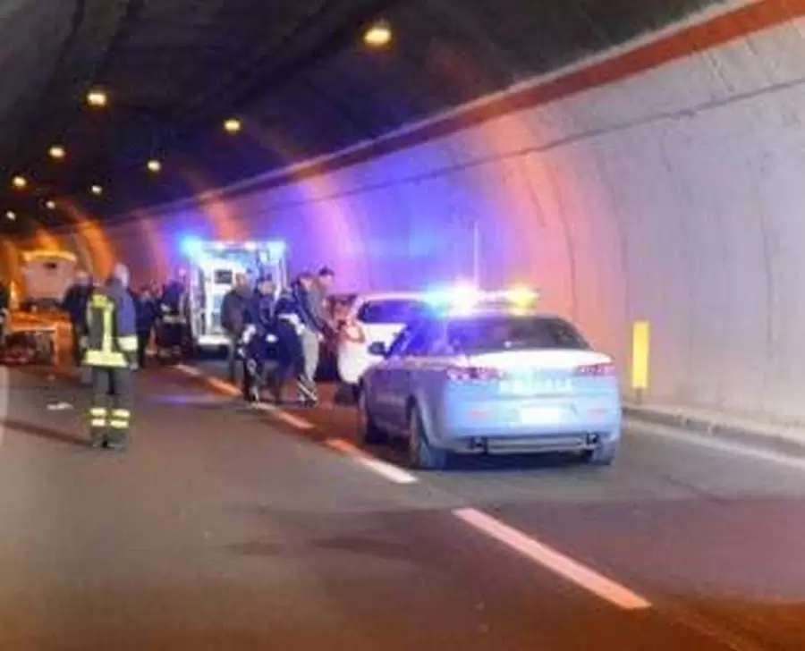incidente-salerno-tangenziale-sala-abbagnano-oggi-traffico-10-maggio