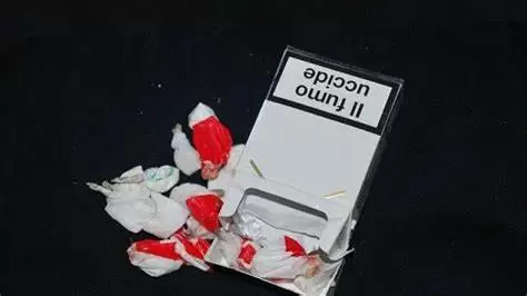 napoli droga sigarette