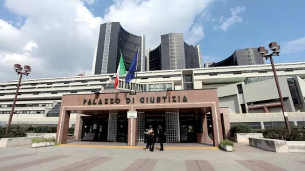 napoli ricettazione auto annullata