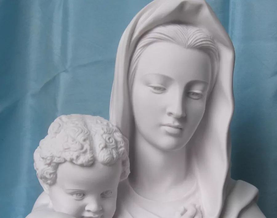 pomigliano-furto-scuola-merendine-statua-madonna