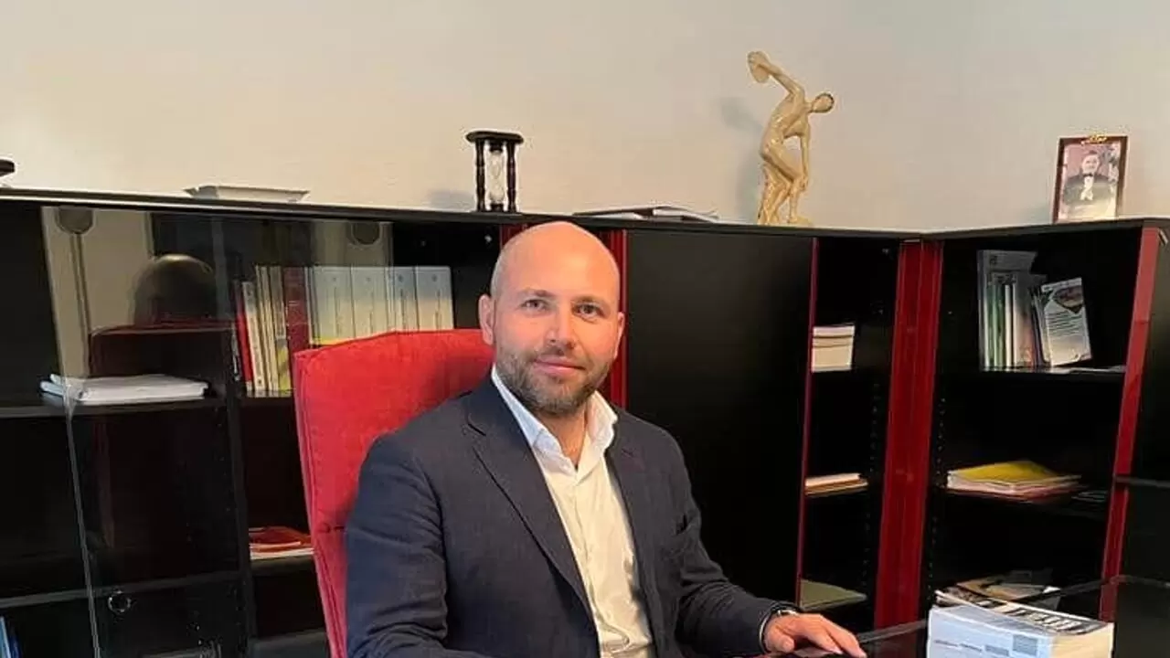 caiazzo vice sindaco dimissioni