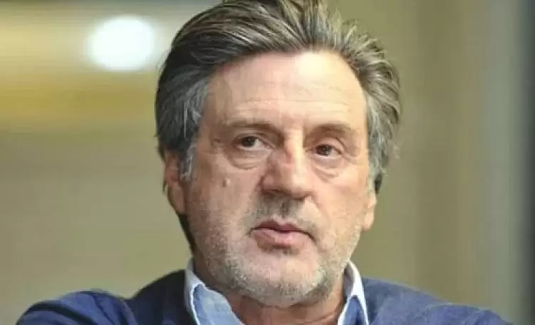 napoli-scippato-attore-francese-daniel-Auteuil-orologio