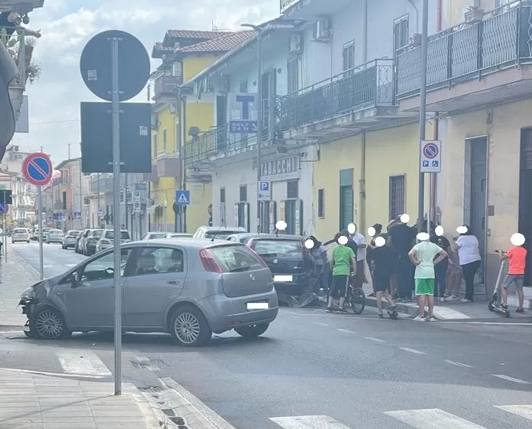incidente auto lusciano 7 giugno