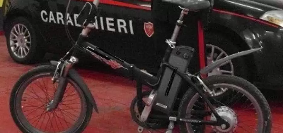 torre-annunziata-sequestro-biciclette-pedalata-assistita