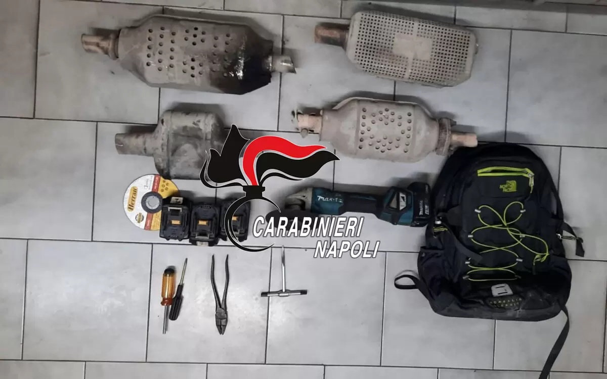 casoria-arrestato-inseguimento-scappa-furto-marmitta-arrestato