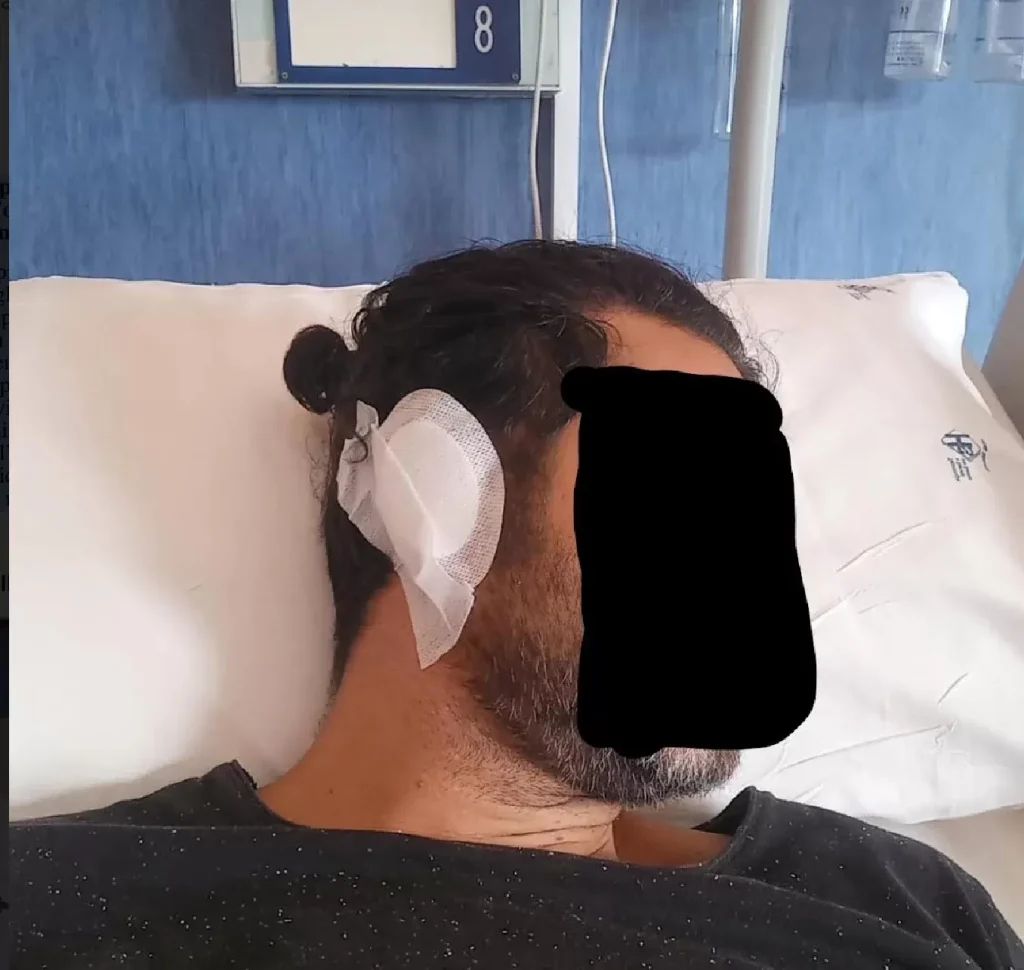 Imprenditore aggredito sposta transenne
