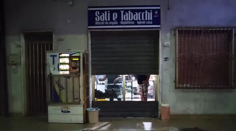 furto tabaccheria cellole
