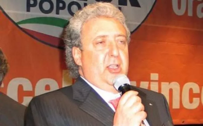 casal principe confiscati beni ferraro