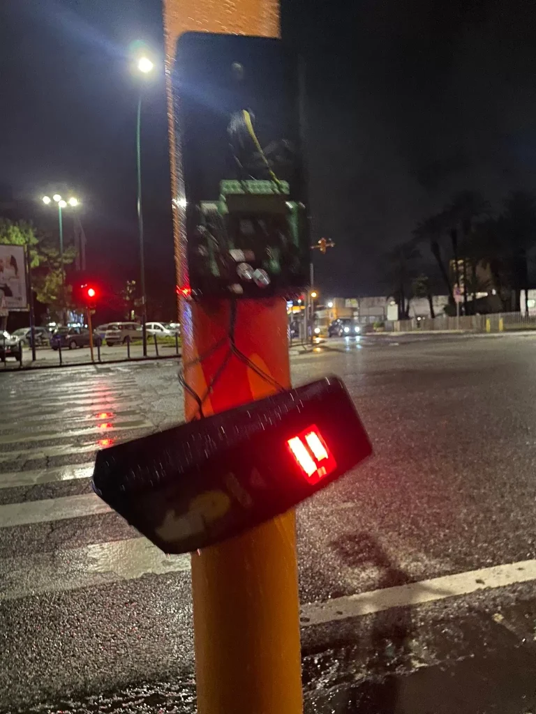 Fuorigrotta vandali semafori
