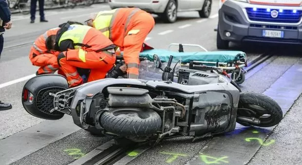 anziano investito furgone mondragone