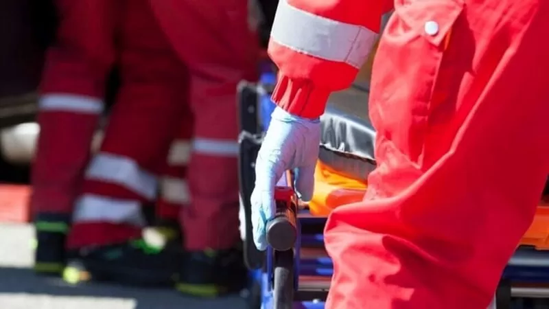 napoli pistola contro medico 118
