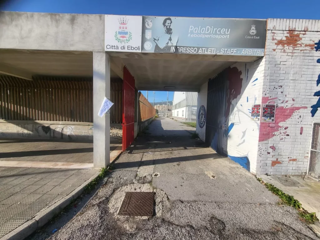 furto stadio dirceu eboli rame