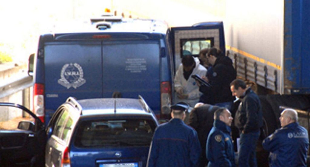 maddaloni-assalto-armato-furgone-portavalori-27-gennaio
