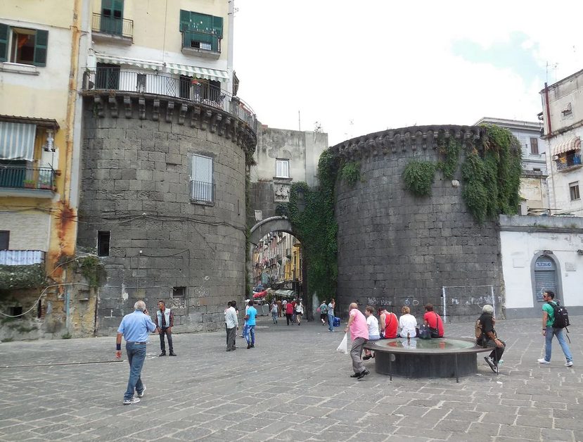 seduta mannaia stazione denunciata